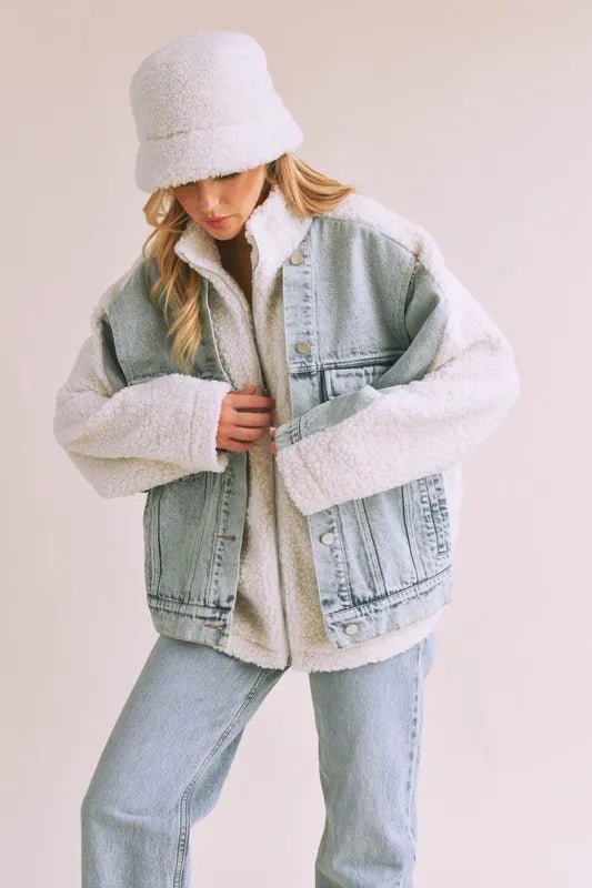 Aemi + Co Denim Washed Drop Shoulder Sherpa Fake Two Pieces Jacket - Rare Leather